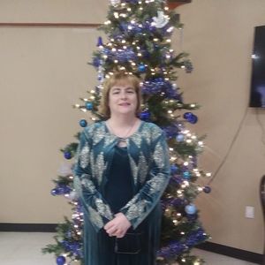 Meet your Posher, Angela